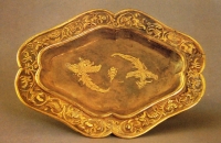 鎏金凤凰戏珠纹银盘（唐）