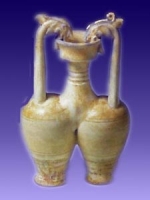 双螭把双身瓶（隋）