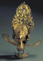 鎏金镶珠银金翅鸟