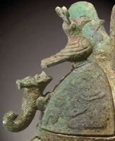 “妇好”鸮尊放大