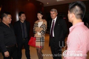 2011110115552054-934